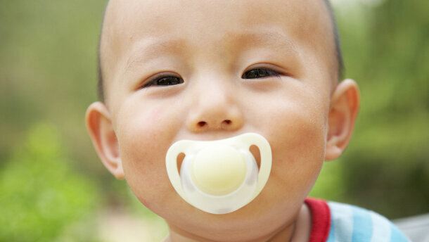 Orthodontie et traitements très précoces : quand, pourquoi ?