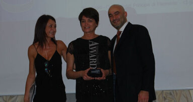 L'Award Dental Tribune assegnato alla dottoressa Comi