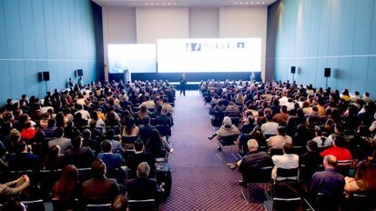 Más de 500 profesionales acuden al lanzamiento del Sistema de Implantes V3