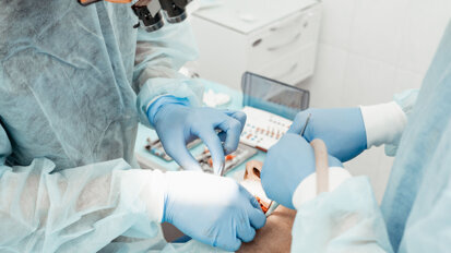 Implant placement in narrow spaces—a guided approach