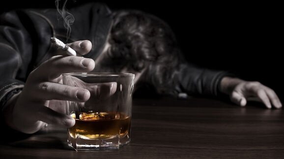 Повече от половината смъртни случаи поради рак на устната кухина се дължат на употребата на алкохол