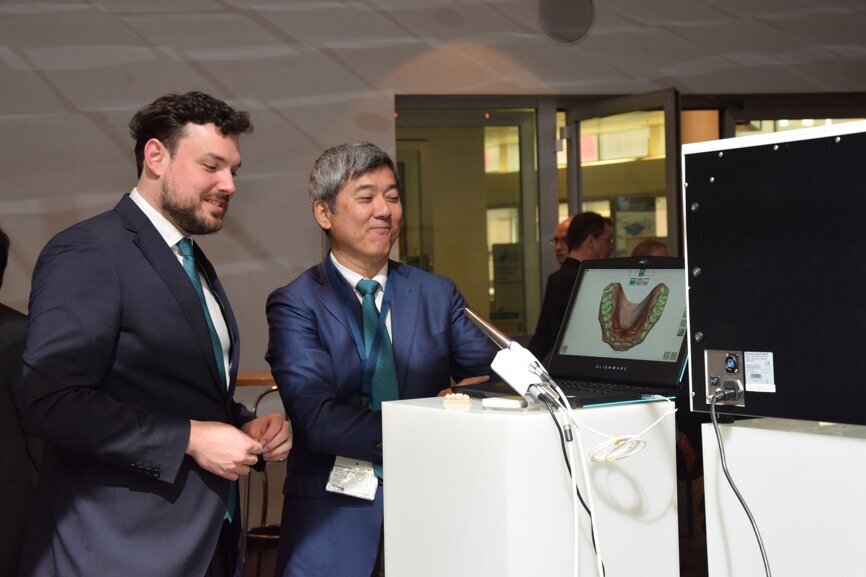 GC exhibited its intra-oral scanner (Photograph: Monique Mehler, DTI)
