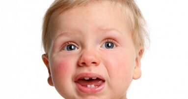 Bezpieczeństwo i skuteczność środków medycznych stosowanych u dzieci podczas ząbkowania