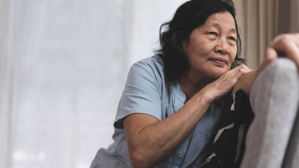 Study links social isolation to having fewer teeth in older adults