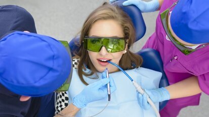 Waterlase laser allows dentists to remove crowns and veneers in 5 minutes or less Waterlase laser allows dentists to remove crowns and veneers in 5 minutes or less