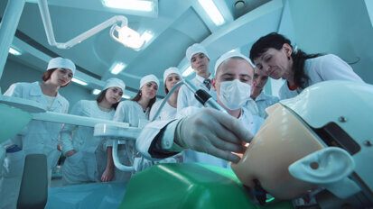Dentists and physicians maintain positive job morale despite signs of burn-out