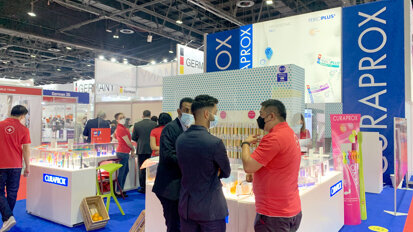 Trade show visitors can obtain information about the optimal oral hygiene routine at the Curaprox booth. (Image: Dental Tribune International)