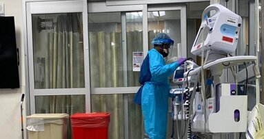 Investigación sobre las manifestaciones orales de COVID-19