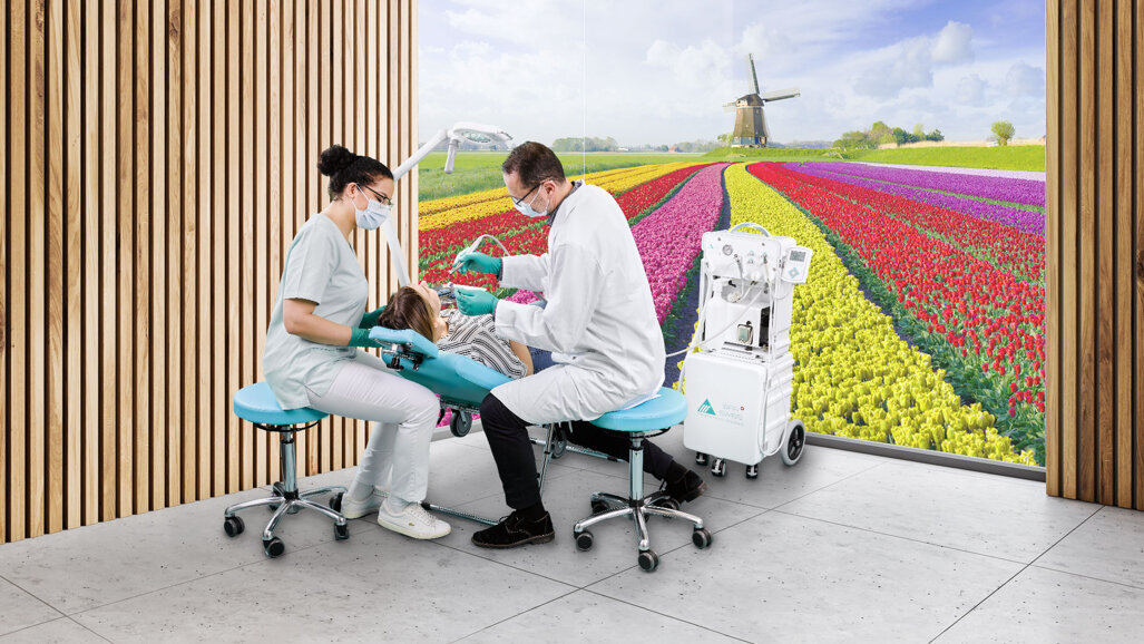 Patiëntengroep senioren groeit: Ervaar de mobiele tandheelkundige units van de marktleider BPR Swiss bij IDS