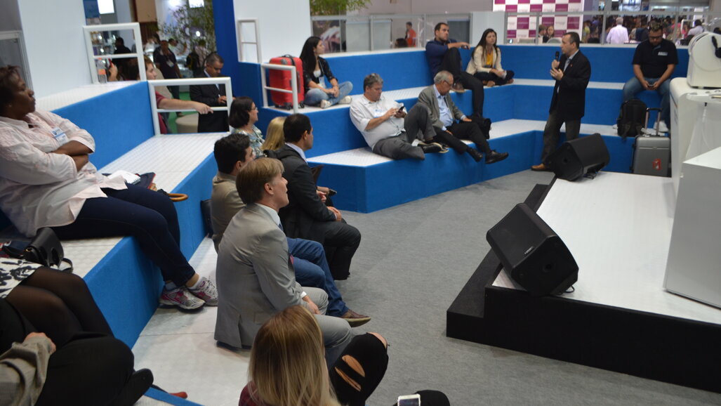 Arena: um espaço que vai além do saber científico