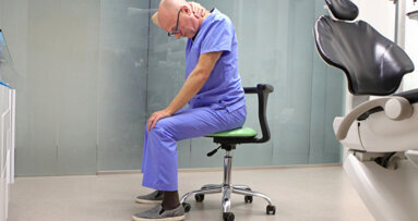 Faktori povezani sa poslom pružaoca stomatoloških usluga