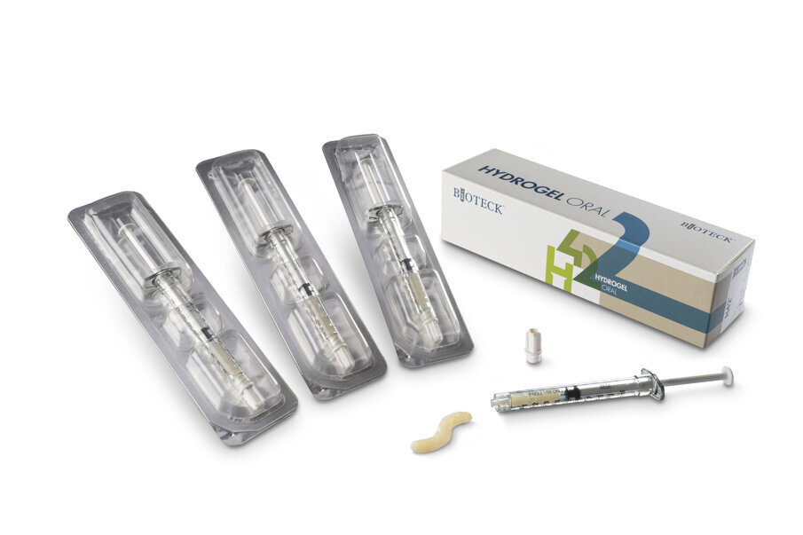 Fig. 1 - L’hydrogel collagenico H42 si presenta all’interno di siringhe fornite di attacco luer lock maschio, per poter essere abbinate all'ago più opportuno.