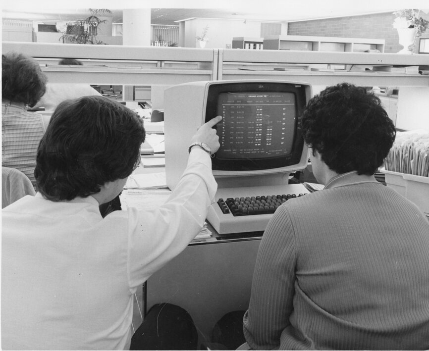 Early adopters: Schein embraced technology at an early stage. (Image: Henry Schein)