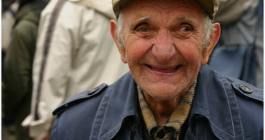 Betere mondzorg voor kwetsbare en zorgafhankelijke ouderen hard nodig