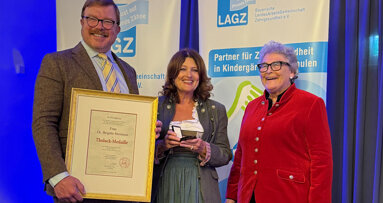 Auszeichnung für jahrzehntelanges Engagement in der Gruppenprophylaxe