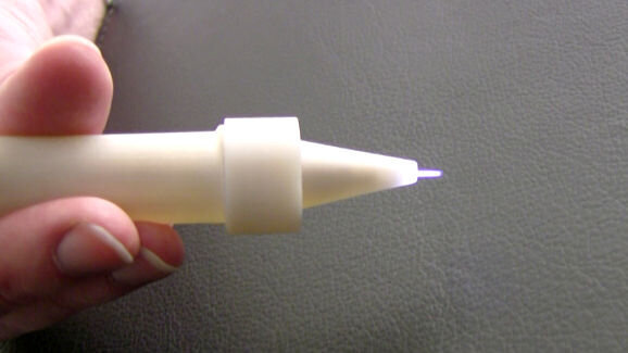 Plasma brush disinfects and cleans out cavities for fillings