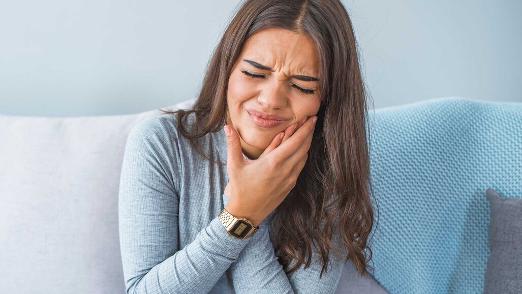 Druckvolle Sauerstoffbehandlung bei Gesichtsschmerzen