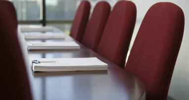 Επιστήμονες και επαγγελματίες σε αναβρασμό