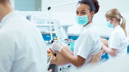 HMU Erfurt: Zahnmedizin-Studium ohne NC ab Wintersemester möglich