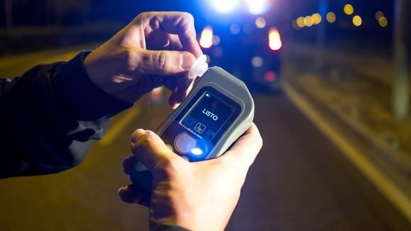 Erhöhte Promillewerte durch Haftcreme?