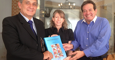 Entrevista con Mario Elías Podestá, experto en odontología para bebés