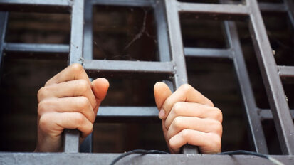 Inmate tries to smuggle drugs into prison using dental floss