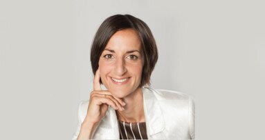 An interview with Dr. Maria Csillag (Budapest) - the creator of Smylist®