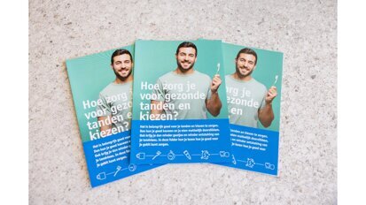 Voorlichtingsfolder over mondgezondheid in eenvoudige taal
