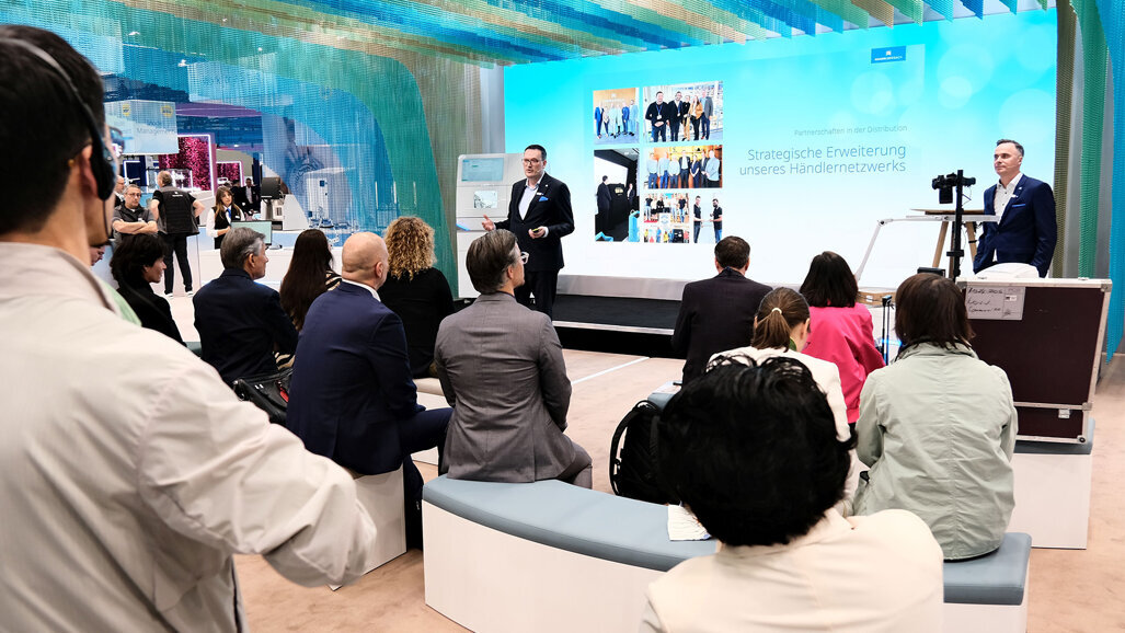 Amann Girrbach präsentiert auf der IDS neue Wege und Technologien