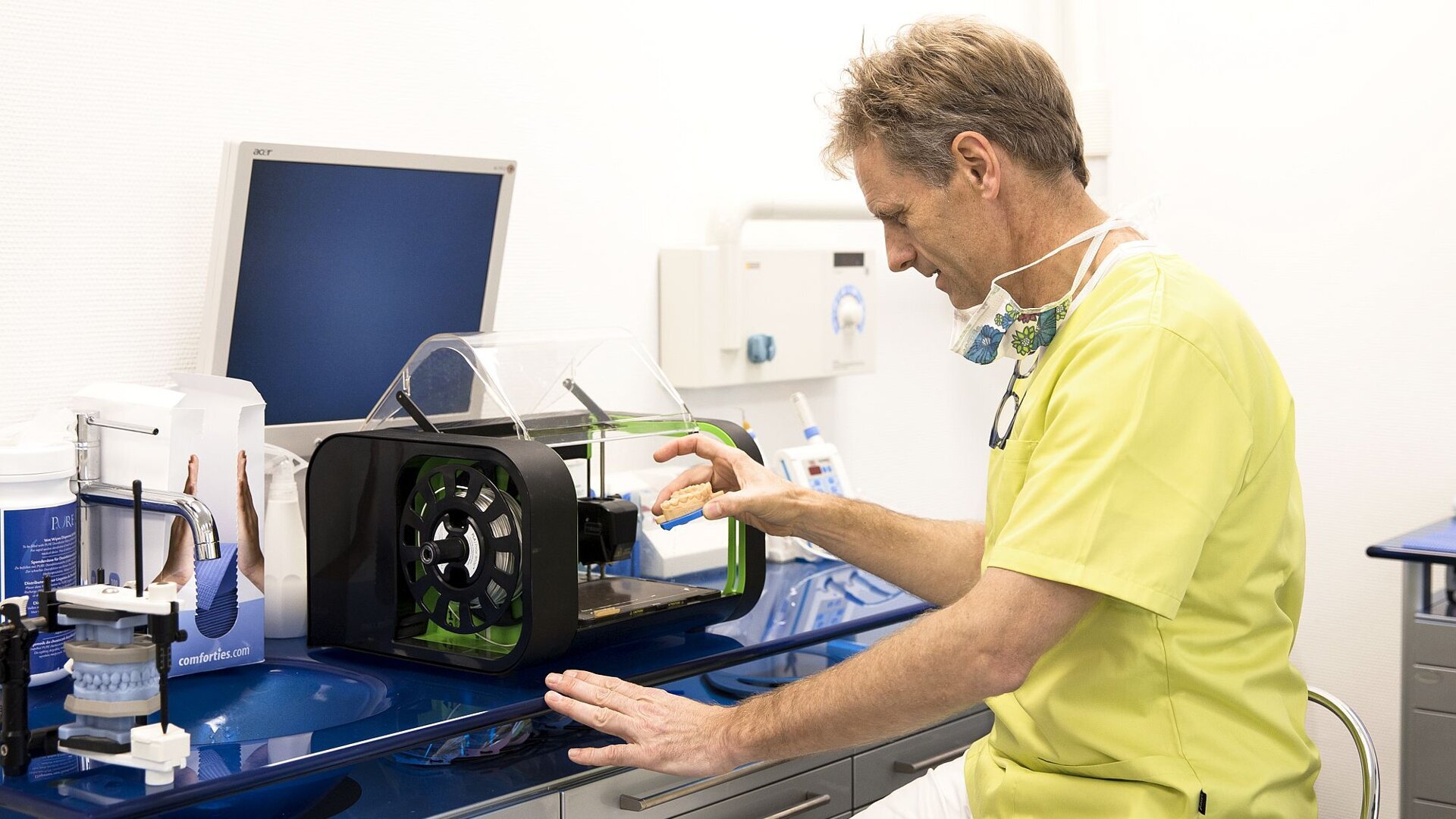 “In vijf minuten noodkroon uit betaalbare 3D-printer”