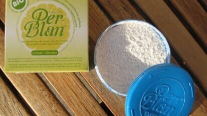 Biologisch tandpoeder als alternatief voor tandpasta