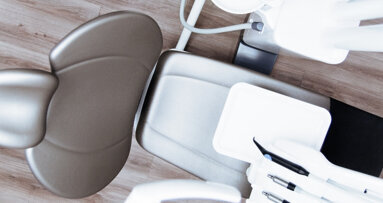 Beroering in de mondzorg leidt tot spoedoverleg