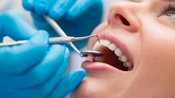 FDA vieta l’utilizzo di guanti in lattice con polveri additive (di solito, il talco)