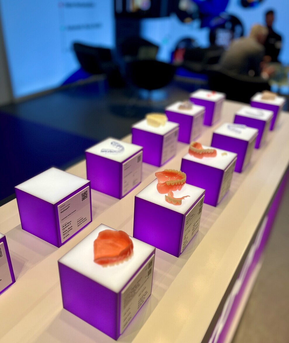 With expanded applications for the AO Polishing Cassette and flexible pricing models, Carbon makes it easier than ever for dental laboratories to adopt advanced technologies.