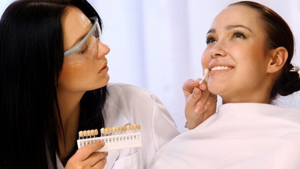 Избелването на зъби може да промени твърдите зъбни тъкани