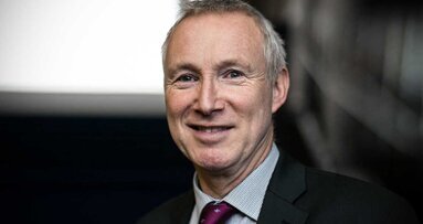 Especialista en cáncer oral gana premio de investigación