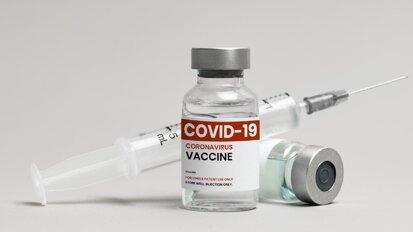 Rośnie liczba zakażeń COVID-19, resort zdrowia zamawia nową szczepionkę