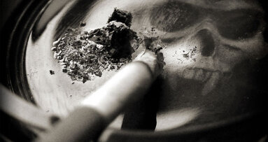Research: Implant treatment plan should be adapted for smokers