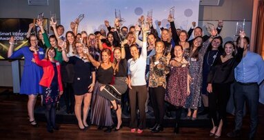 Premios para la mujer en odontología