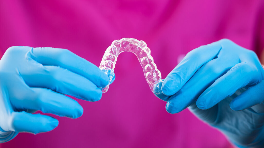 Niềng răng trong suốt: Ngôi sao của năm 2021