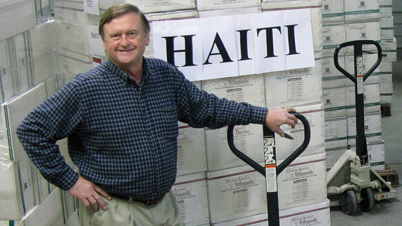 World Dental Relief founder earns humanitarian award