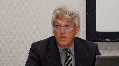 W&H erleuchtet Zahnmedizin mit LED+