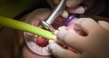 Najwyższa Izba Kontroli o darmowym leczeniu zębów