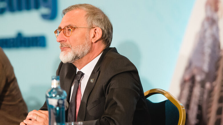 After the pandemic, what will be the new normal in surgery?