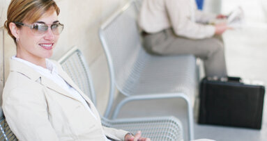 Florida dentist pampers his patients with massages