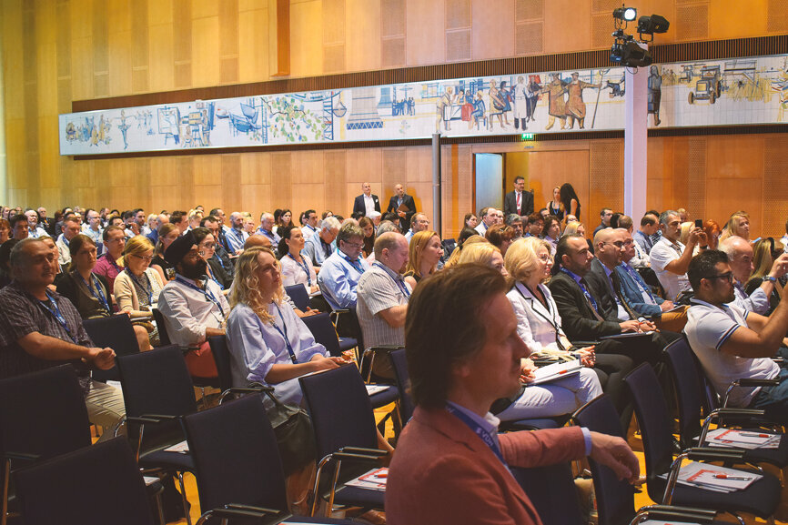 ROOTS SUMMIT audience at the opening ceremony.