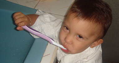 AGD offers tips for tots’ teeth