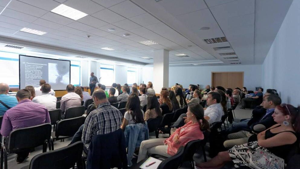 Дентални специалисти събраха над 6000 лв. в подкрепа на Ива