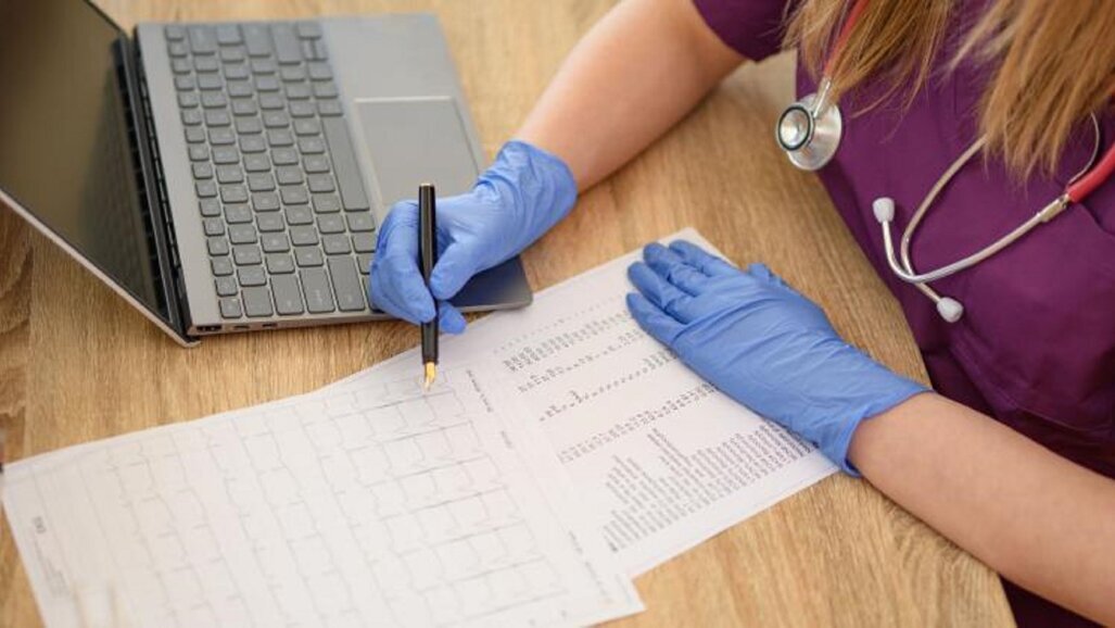 MZ chce jednej jednostki w obszarze kształcenia podyplomowego wszystkich zawodów medycznych