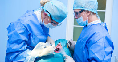 Détection par ultrasons de la fatigue de ciment à base de silicate tricalcique